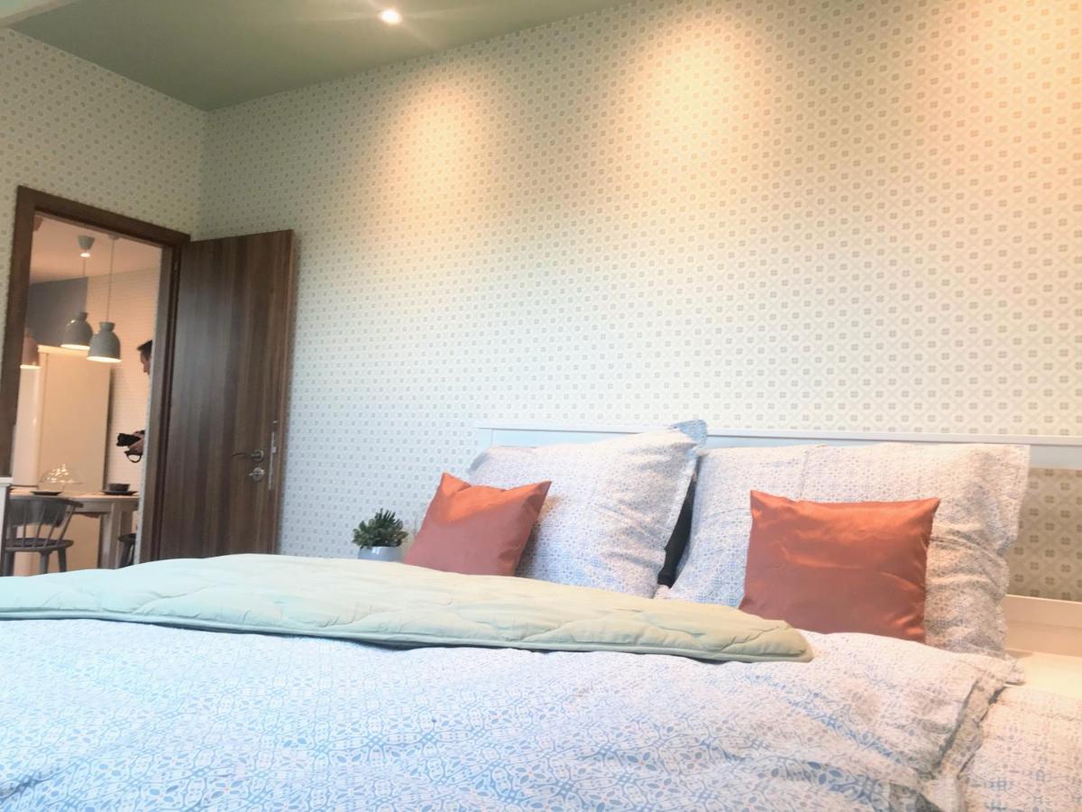Apartamento Attic On Waterfront / View / Netflix Praga